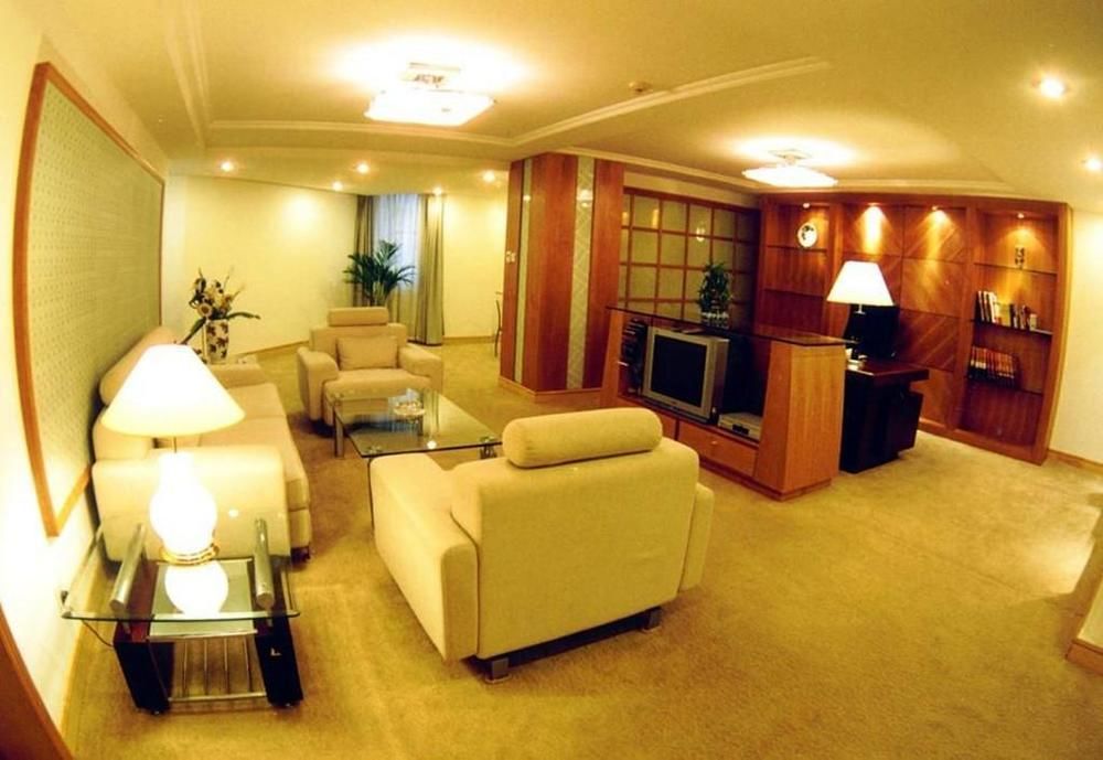 הואהי'אן Huai'Anyoulandu Hotel מראה חיצוני תמונה